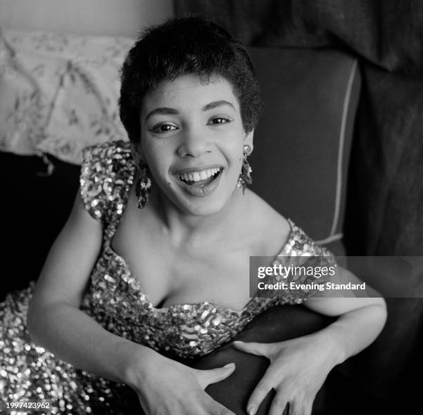 Welsh singer Shirley Bassey wearing a sequined dress, January 4th 1956.