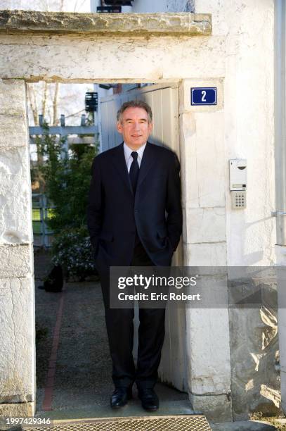 Portrait de François Bayrou, homme politique français, chez lui à Bordères, dans le sud-ouest de la France, le 5 mars 2011.