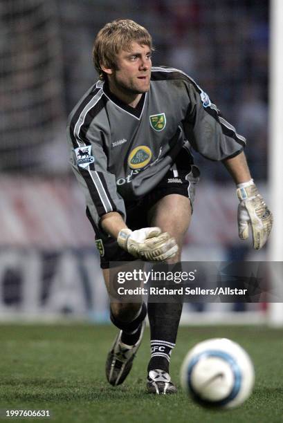 March 19: Robert Green of Norwich City throwing during the Premier League match between Bolton Wanderers and Norwich City at Reebok Stadium on March...