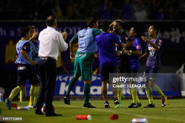 Anderson Lopes of Sanfrecce Hiroshima celebrates with teammates after scoring the team's second goal during the J.League J1 match between Sanfrecce...