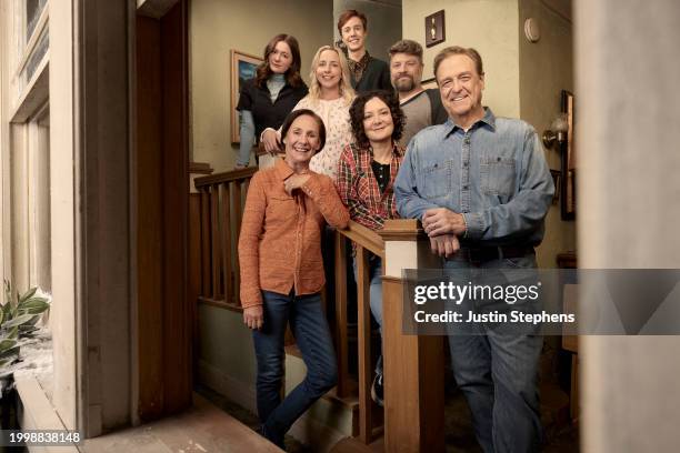S "The Conners" stars Emma Kenney as Harris Conner, Laurie Metcalf as Jackie Harris, Lecy Goranson as Becky Conner, Ames McNamara as Mark Conner,...