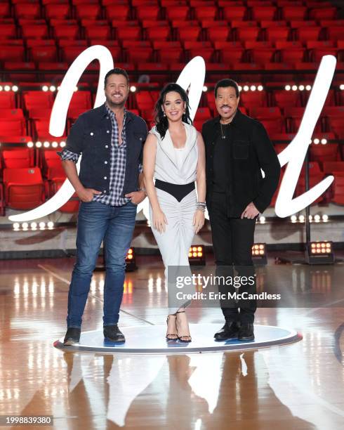 With help from judges Luke Bryan, Katy Perry and Lionel Richie, viewers embark on a nationwide search across Los Angeles, Nashville, and the judges'...