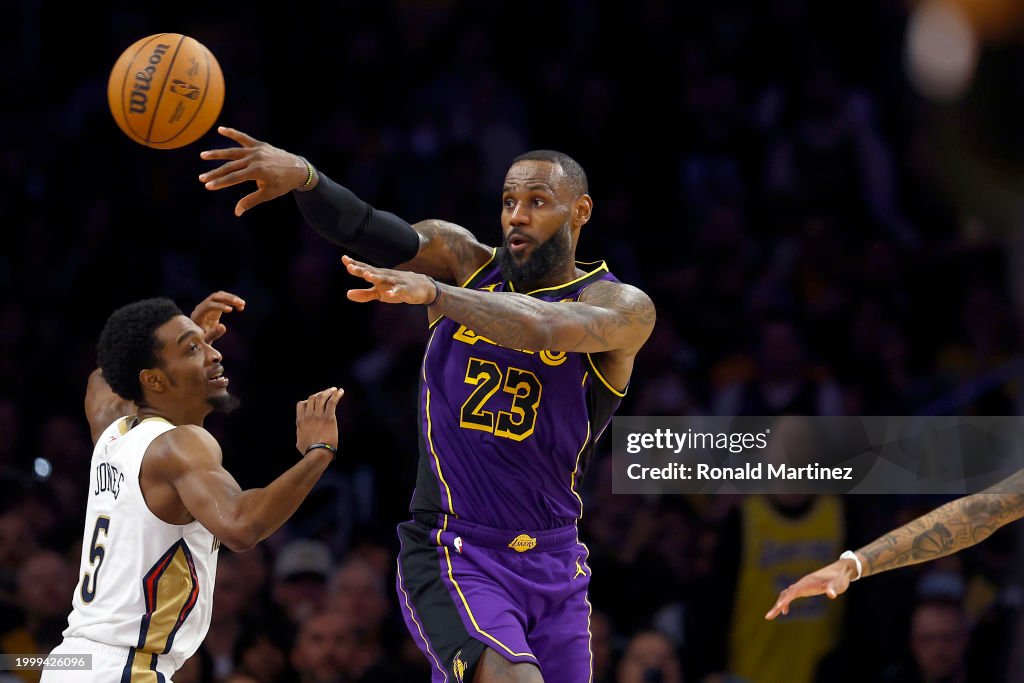 New Orleans Pelicans v Los Angeles Lakers