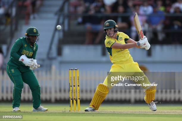 Annabel Sutherland of Australia bats during game three of the women's One Day International series between Australia and South Africa at North Sydney...