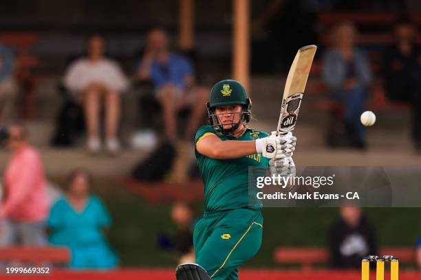 Sune Luus of South Africa bats during game three of the women's One Day International series between Australia and South Africa at North Sydney Oval...