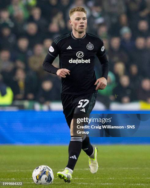 Celtic's Stephen Welsh in action during a cinch Premiership match between Hibernian and Celtic at Easter Road Stadium, on February 07 in Edinbugrh,...