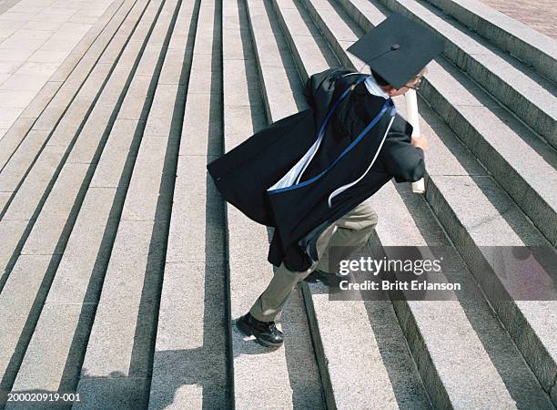 Graduation Ceremony Top View Photos and Premium High Res Pictures ...