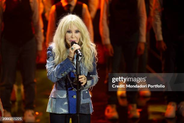 Ivani Singer 895 Ivana (Singer) Stock Photos, High-Res Pictures, and Images - Getty ...
