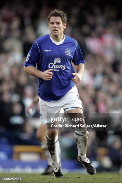 James Beattie of Everton running during the FA Cup 4th Round match between Everton and Sunderland at Goodison Park on January 29, 2005 in Liverpool,...