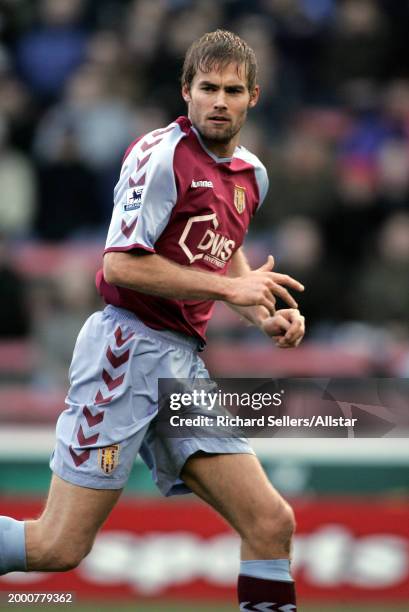 Olof Mellberg of Aston Villa running during the FA Cup 3rd Round match between Sheffield United and Aston Villa at Bramall Lane on January 8, 2005 in...