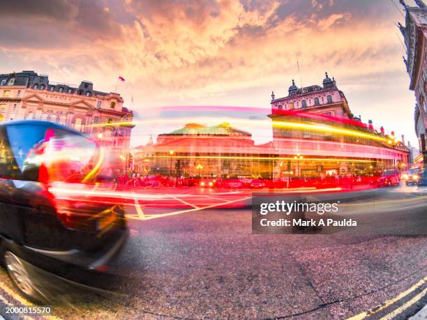 piccadilly drive by - vehicle light stock pictures, royalty-free photos & images