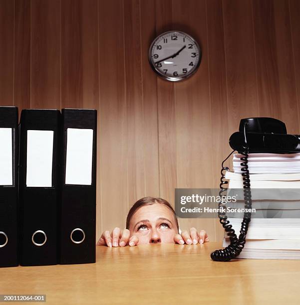 Peering Lady Computer Peering Office Photos and Premium High Res Pictures - Getty Images