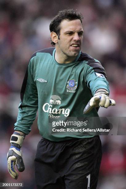 Richard Wright of Everton pointing during the Premier League match between Middlesbrough and Everton at Riverside Stadium on January 16, 2005 in...
