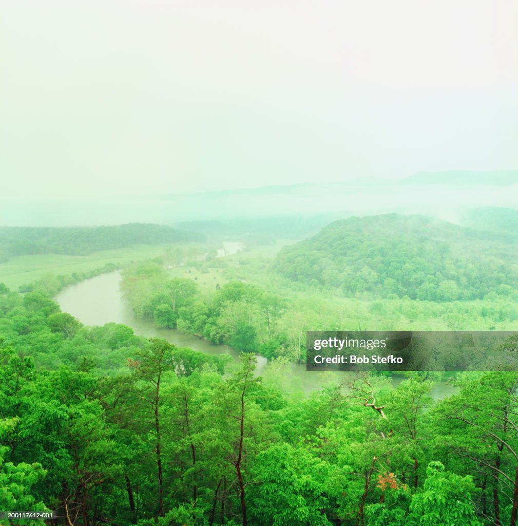 USA, Virginia, Bentonville, Shenandoah River, elevated view