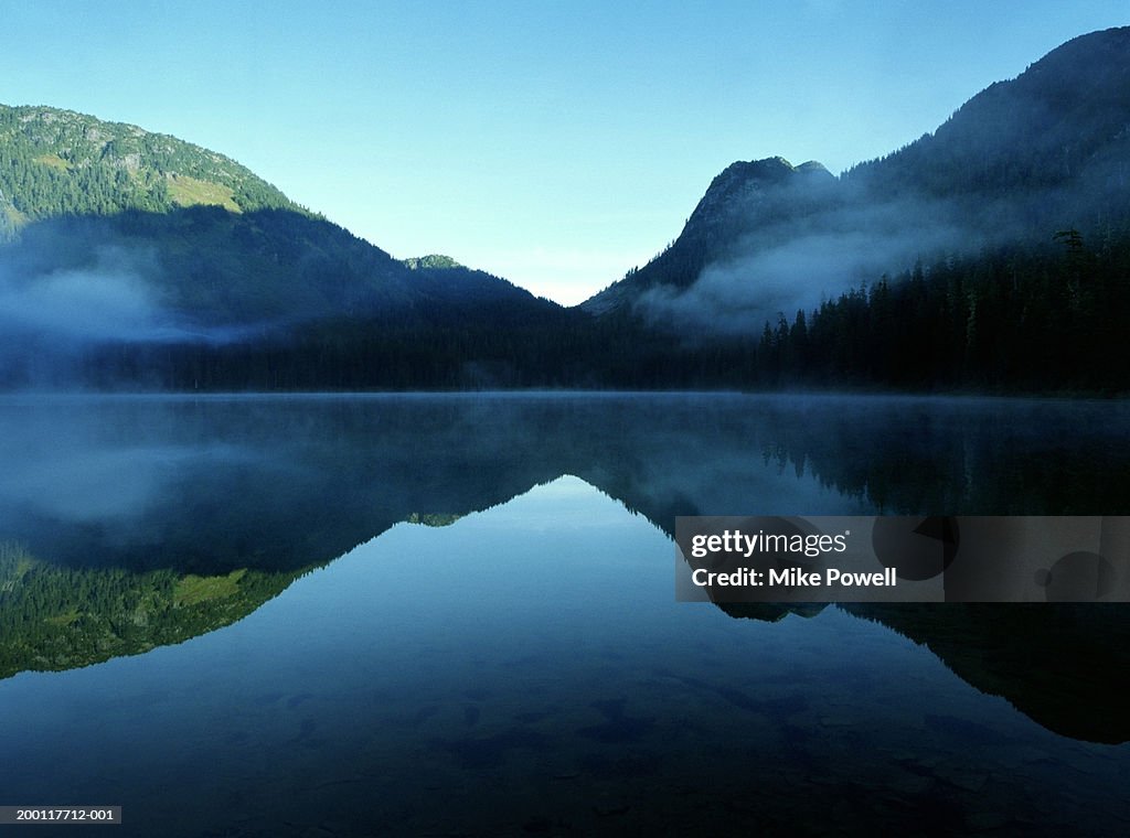 Canada, British Columbia, Whistler, Madely Lake, cover with fog