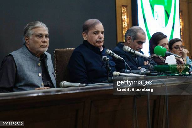 Shehbaz Sharif, Pakistan's prime minister candidate for the Pakistan Muslim League-N party, second left, during a news conference in Lahore,...