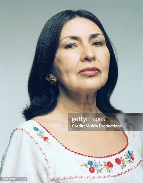 Mature woman, portrait