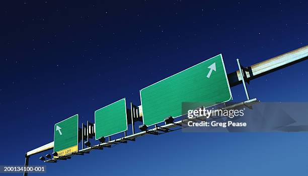 blank highway signs (digital enhancement) - blank road signs stockfoto's en -beelden