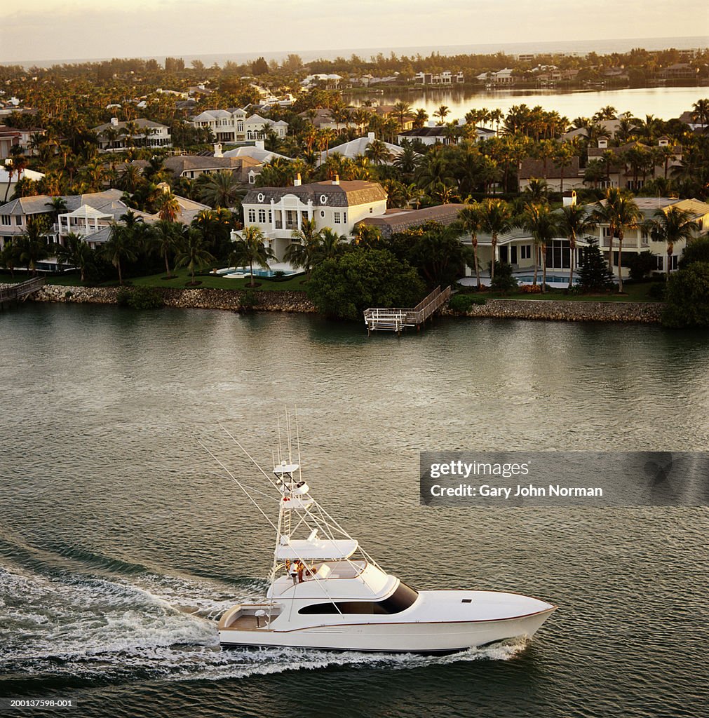 USA, Florida, St Lucie Inlet, sport fishing boat, aerial view