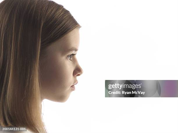 girl (7-9) with straight hair, profile - kids side view isolated stockfoto's en -beelden