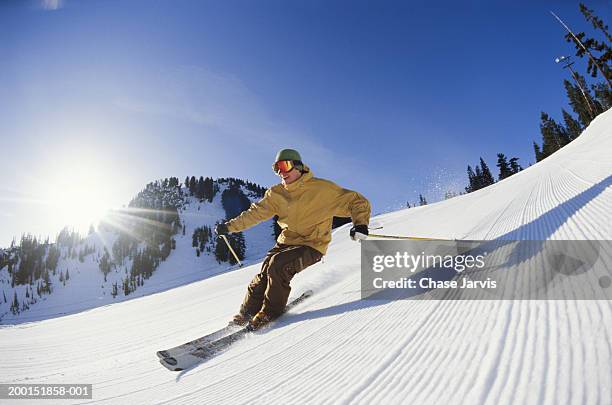 downhill skier - ski slope imagens e fotografias de stock