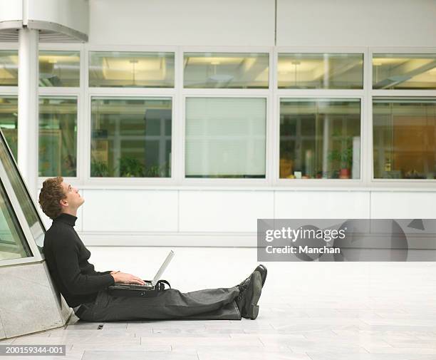 776 Working At Computer Side Profile Full Body Stock Photos, High-Res ...