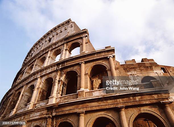 italy, rome, coliseum - coliseo romano fotografías e im�ágenes de stock
