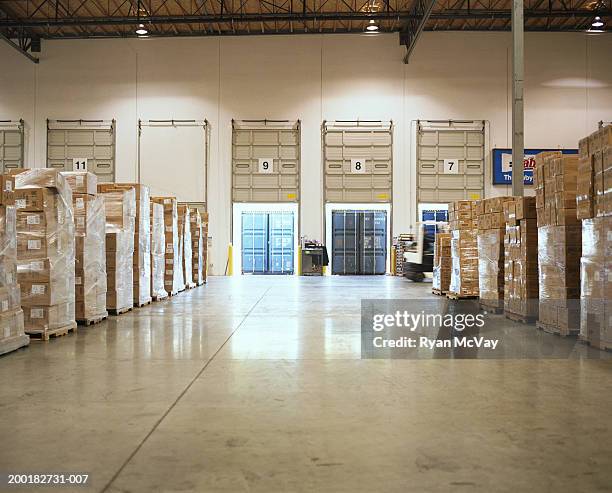 warehouse and loading dock - loading bay stock pictures, royalty-free photos & images