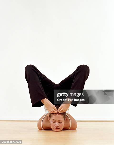 The Contortionist Photos and Premium High Res Pictures - Getty Images