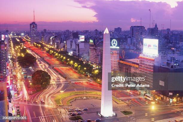 argentina, buenos aires, plaza de la republica at dusk, elevated view - argentina fotografías e imágenes de stock