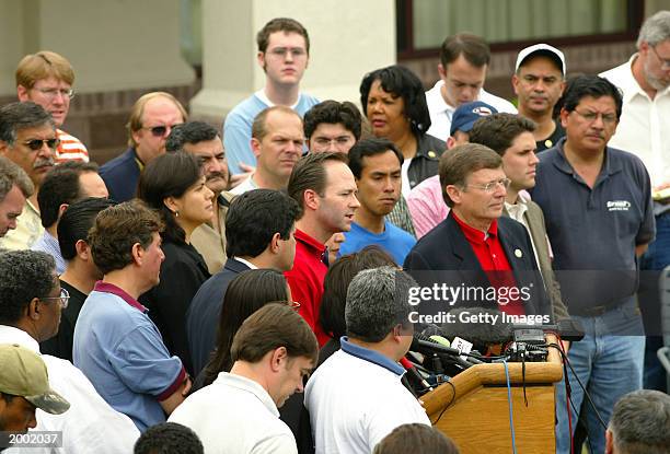 Texas Representative Craig Eiland leads a news conference at the Holiday Inn May 15, 2003 in Ardmore, Oklahoma. Democratic lawmakers are boycotting...