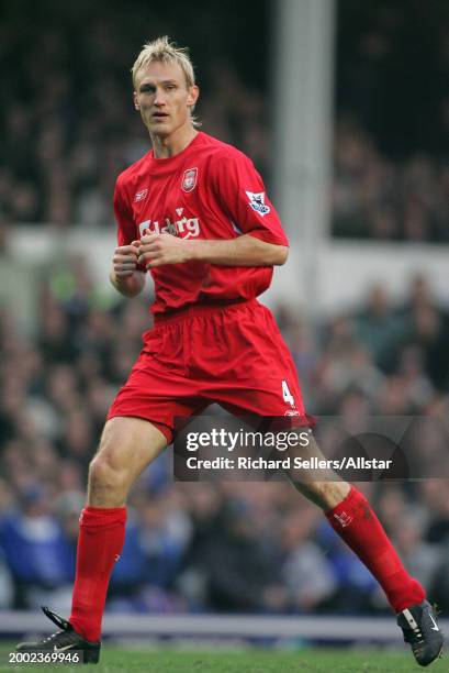 Sami Hyypia of Liverpool running during the Premier League match between Everton and Liverpool at Goodison Park on December 11, 2004 in Liverpool,...