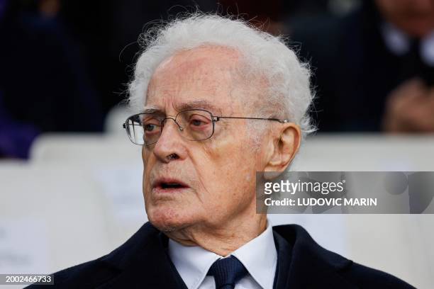 Former Prime minister Lionel Jospin looks on during a national tribute ceremony in honour of late French Justice Minister Robert Badinter, outside...