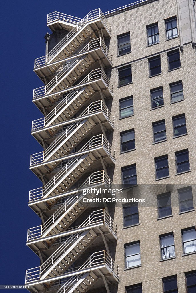 Block of flats, downtown Dallas, Texas, USA, (Low angle view)