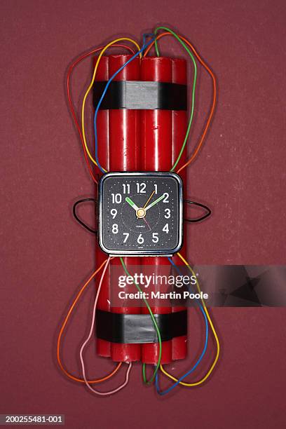 Timer Clock Dynamite Dynamite Clock Photos and Premium High Res Pictures - Getty Images