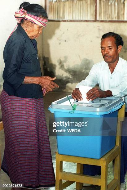 699 East Timor Women Stock Photos, High-Res Pictures, and Images ...
