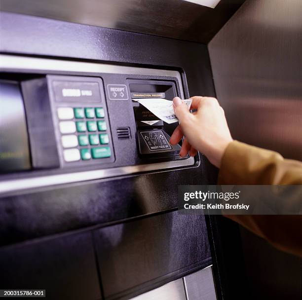 Recepit Machine 509 Till Receipt Machine Stock Photos, High-Res Pictures, and Images ...