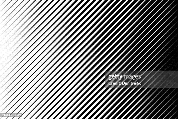 stockillustraties, clipart, cartoons en iconen met half tone gradient background with diagonal stripes - op een rij