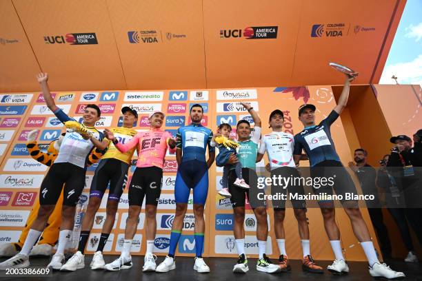 Javier Ernesto Jamaica of Colombia - Best Teammate Jersey, Rodrigo Contreras of Colombia and Team Nu Colombia - Yellow Leader Jersey, Richard Carapaz...