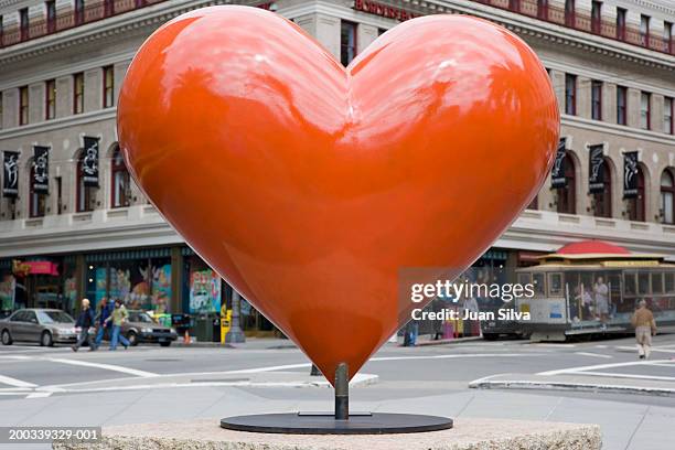 usa, california, san francisco, heart sculpture in union square - union square fotografías e imágenes de stock