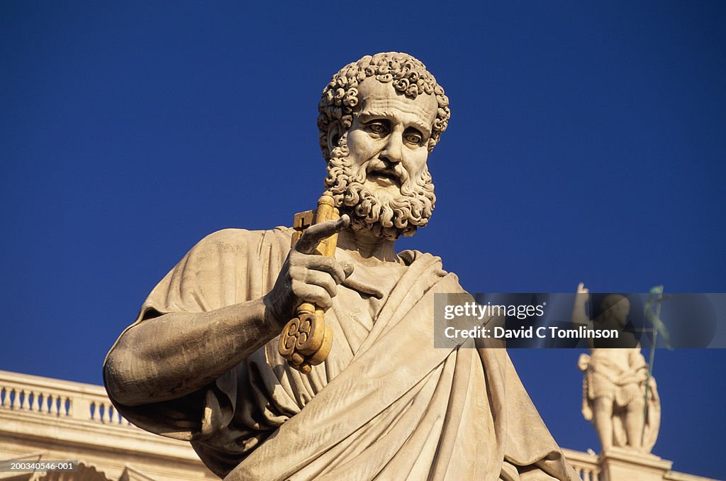 Italy, Rome, Vatican City, Statue of St Peter in Piazza San Pietro