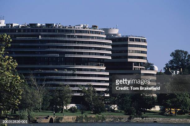 the watergate complex, washington, dc, usa - watergate gebouwen stockfoto's en -beelden