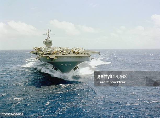 uss dwight d. eisenhower aircraft carrier - flugzeugträger stock-fotos und bilder