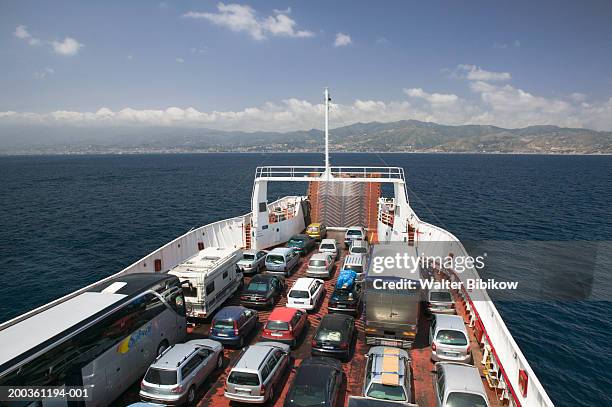 italy, calabria, strait of messina, vehicles on ferry - ferry 個照片及圖片檔