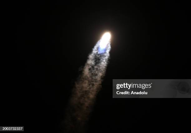 Following a one-day delay due to a technical issue, a SpaceX Falcon 9 rocket carrying the Nova-C lander for the IM-1 mission launches from pad 39A at...