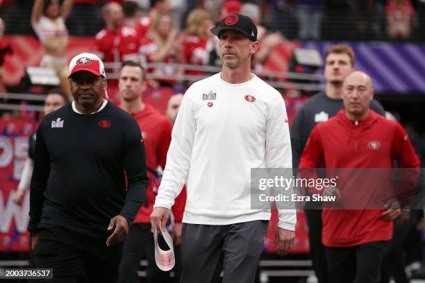 Head coach Kyle Shanahan of the San Francisco 49ers looks on prior to Super Bowl LVIII against the Kansas City Chiefs at Allegiant Stadium on...