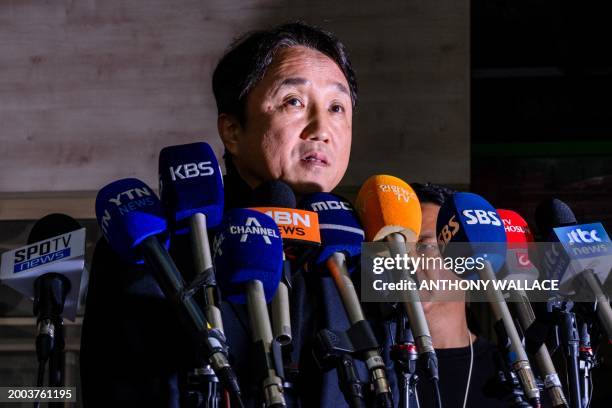 Hwangbo Kwan of the Korea Football Association's national team committee holds a press briefing at the Korea Football Association in Seoul on...