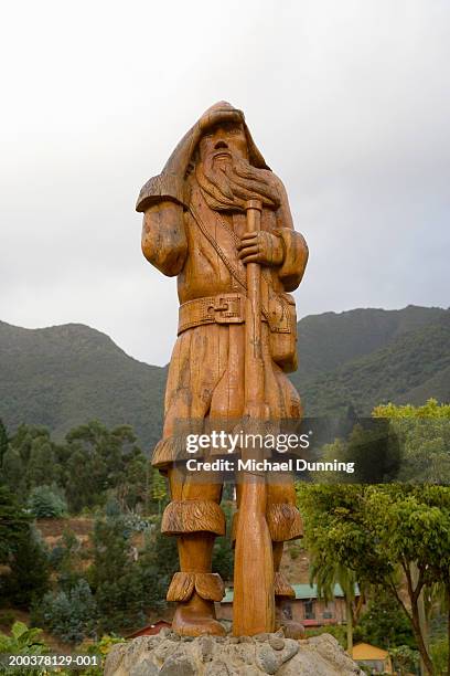 chile, juan fernandez archipelago, robinson crusoe island - robinson crusoe location stock pictures, royalty-free photos & images