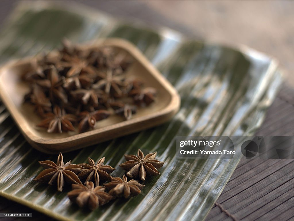 Star anise in bowl