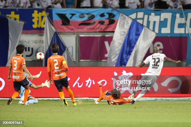 Victor Ibarbo of Sagan Tosu scores the team's second goal during the J.League J1 match between Sagan Tosu and Omiya Ardija at Best Amenity Stadium on...